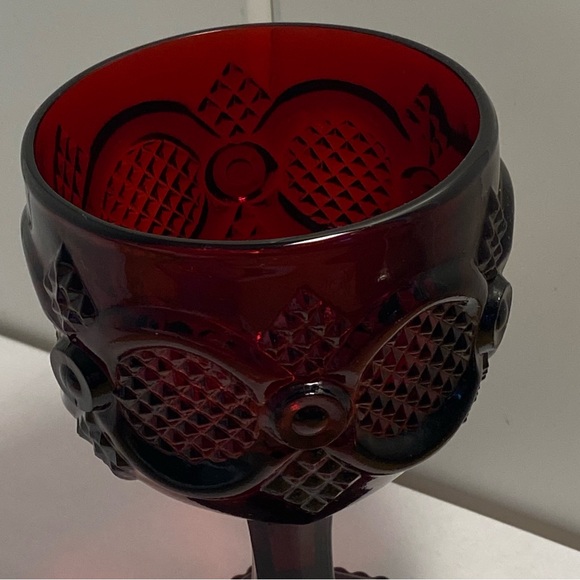 Vintage Avon water Goblet ruby red Glass 1876 Cape Cod design 6” tall - Picture 4 of 9